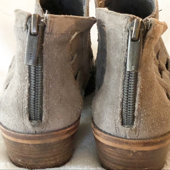 VINCE CAMUTO Prestetta Braided Ankle Bootie Gray Size 7.5 - Picture 12 of 16